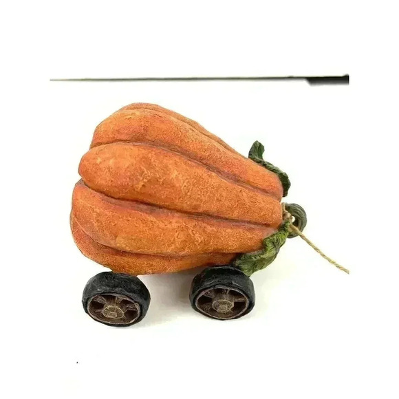VTG Boyds Punkinbeary Tug Along Orange Pumpkin Figurine 2002 - Picture 8 of 11